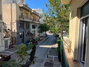 Apartment - Loutraki s Seaside Serenity 2 Bdrm (Loutraki-Agioi Theodoroi)