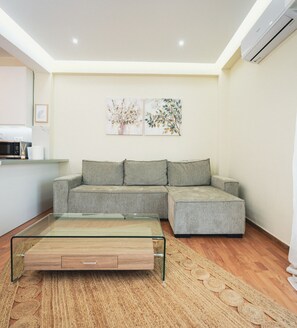 House - Sunny Filolaou Penthouse Heart of Pagrati (Athens)