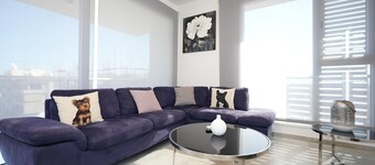 Larnaca Salt Lake Gem Airy 2 Bdrm Apartment