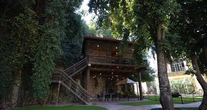 3erzel - Romantic Treehouse With hot tub