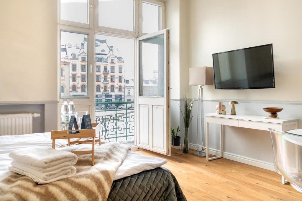 Comfort Apartment, Balcony, City View | Free WiFi