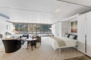 2 chambres, bureau, accès Internet, draps fournis