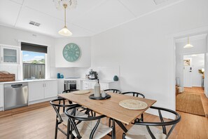 House, 3 Bedrooms, Smoking, Terrace | Dining room - The Wharf House Goolwa (Goolwa)