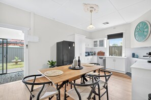 House, 3 Bedrooms, Smoking, Terrace | Dining room - The Wharf House Goolwa (Goolwa)