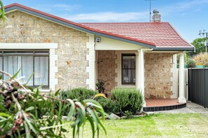 Exterior - The Wharf House Goolwa (Goolwa)