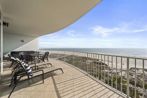 Signature Condo, 3 Bedrooms, Balcony, Beach View | Balcony