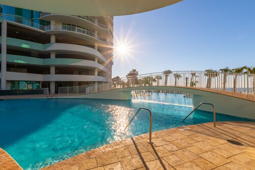 Turquoise Place 408C