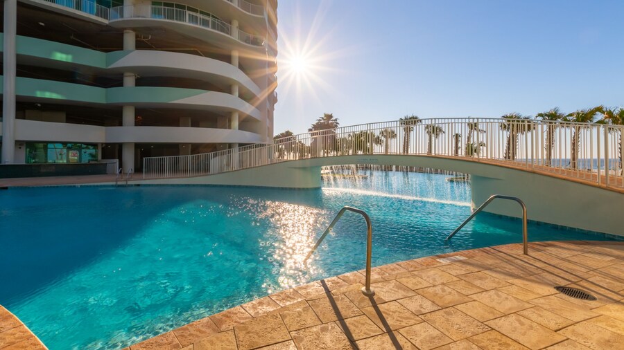 Turquoise Place 408C