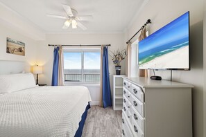 Iron/ironing board, free WiFi, bed sheets - Tradewinds 1205 by Liquid Life (Orange Beach)