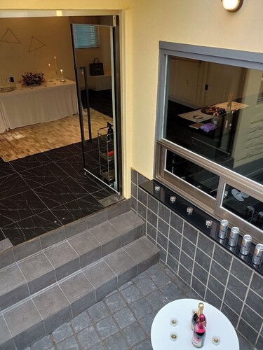 Entire House near DDP /Rooftop Terrace & Karaoke / Perfect for BTS Concert Stay