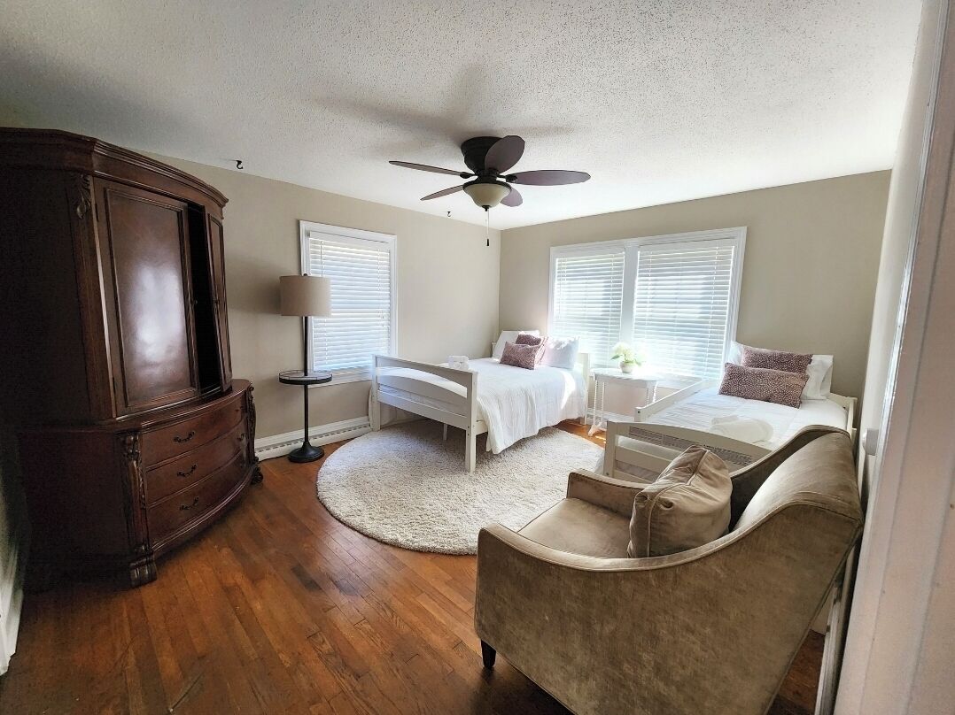 3 bedrooms, WiFi, bed sheets