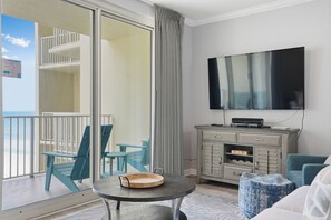 Smart TV - Shores of Panama - Beachfront - Beach & Pool Views (Panama City Beach)