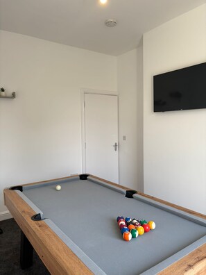 Games room - Large 4 Bed Retreat in Central Boston (Boston)