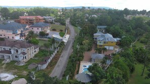 Exterior - Elegant 8 Bedroom Villa in Peaceful Ingleside. Perfect for Families & Groups. (Mandeville)