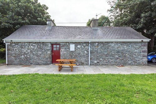 Cosy Farm Cottage on the Ring of Kerry