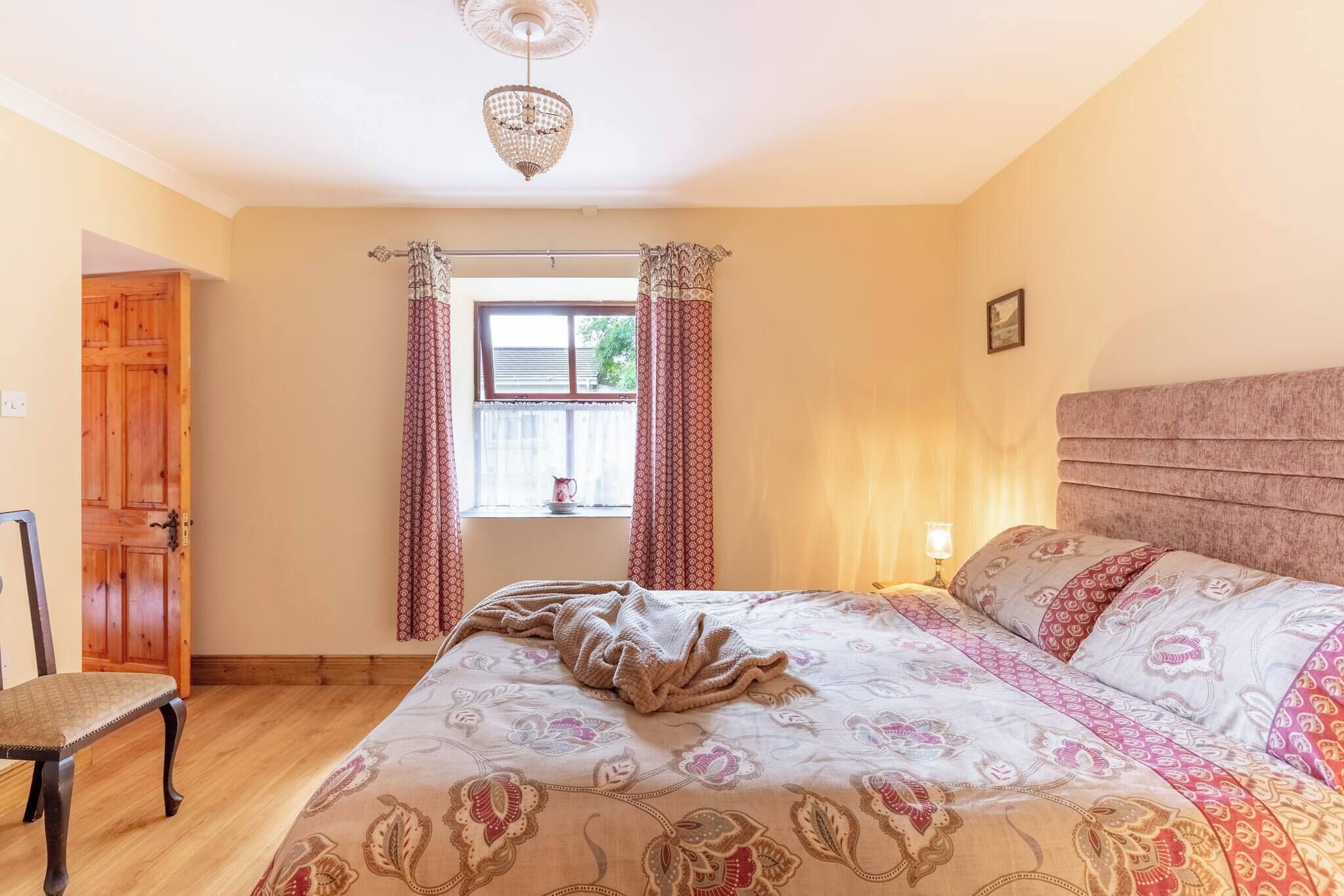 House, 2 Bedrooms, Smoking, Balcony