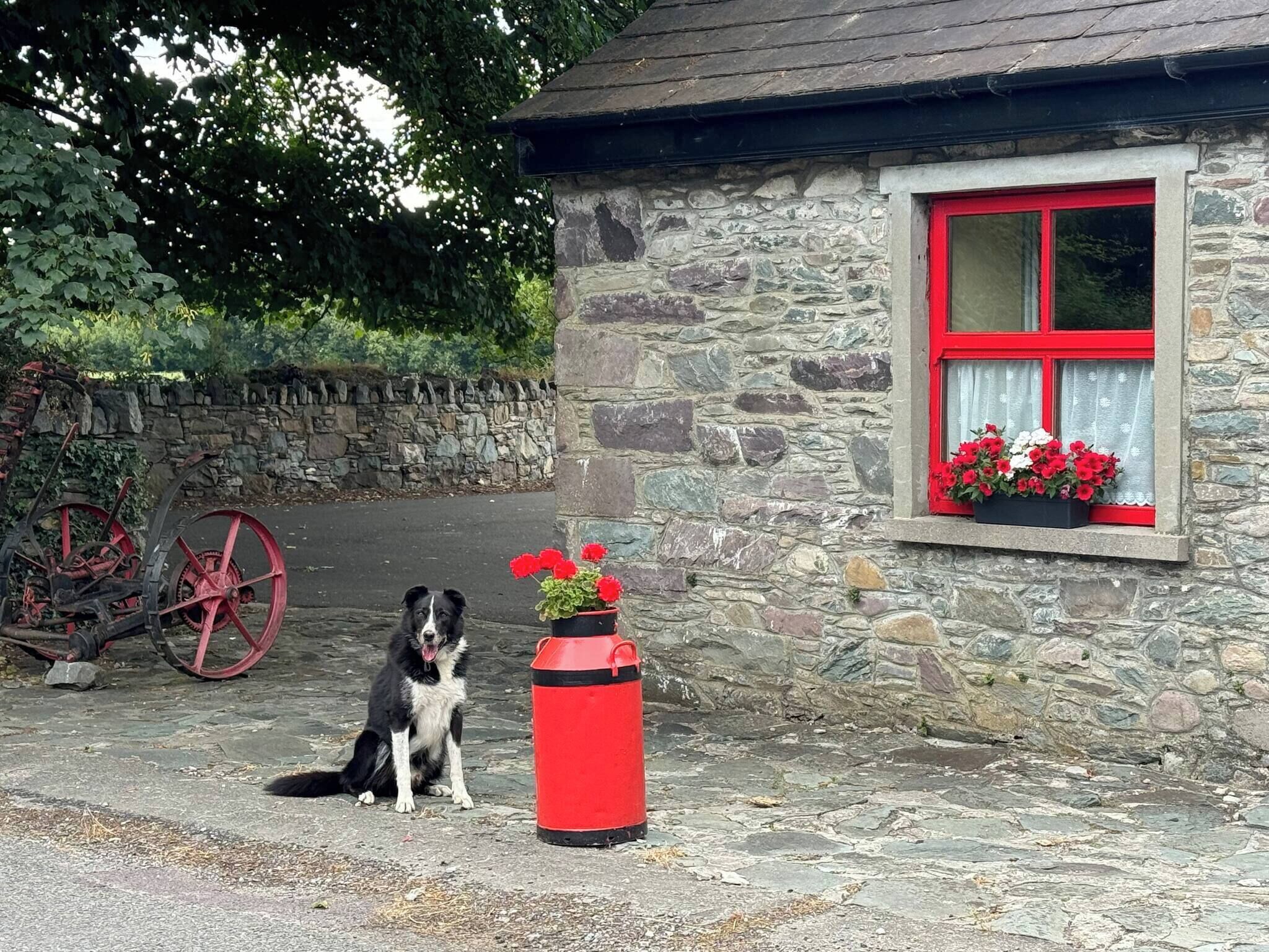 House, 2 Bedrooms, Smoking, Balcony | Property grounds