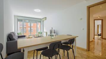 Apartamento standard | Sala de jantar