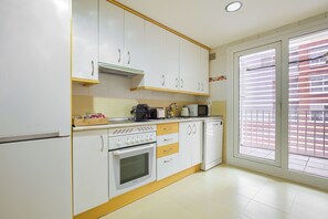 Standard Apartment | Private kitchen - Dobo Getafe Uruguay (Getafe)