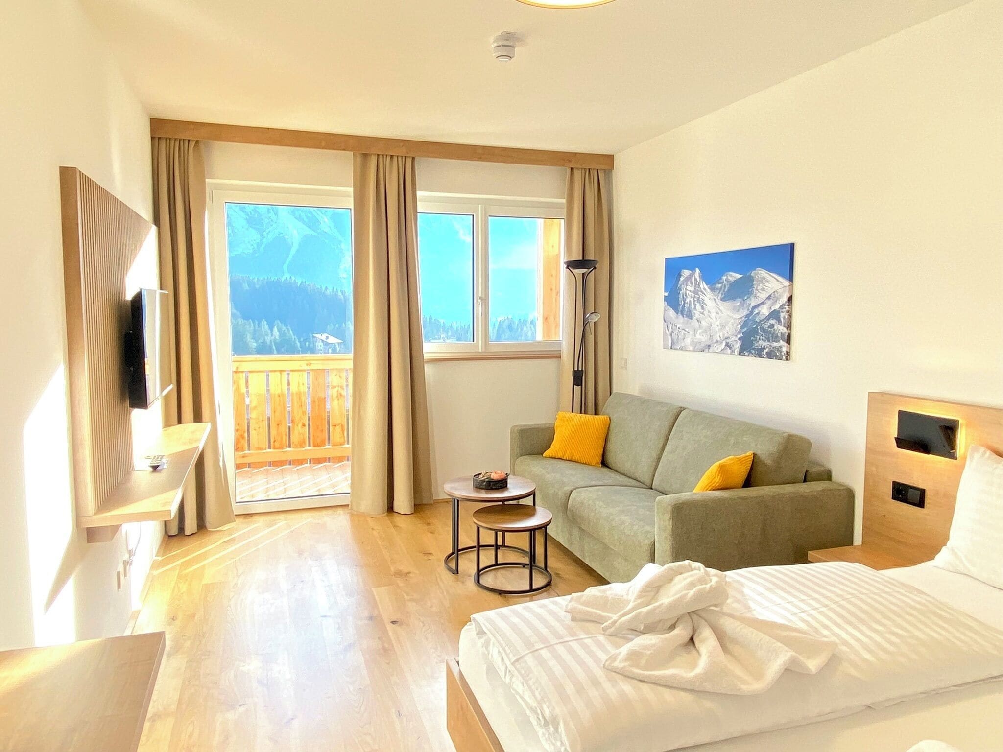 Comfort-Apartment | Zimmersafe, individuell dekoriert, individuell eingerichtet