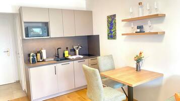Basic-Apartment | Wohnbereich | Flachbildfernseher, Fußbodenheizung