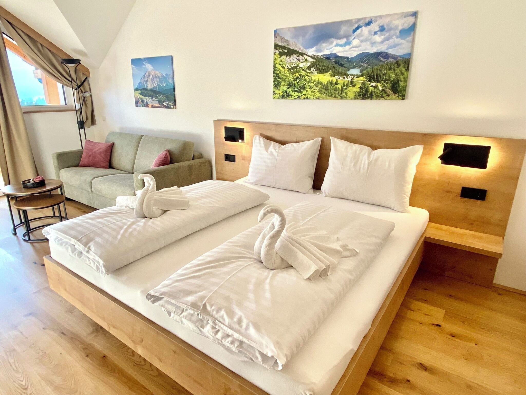 Comfort appartement | Een kluis op de kamer, individueel gedecoreerd, individueel gemeubileerd