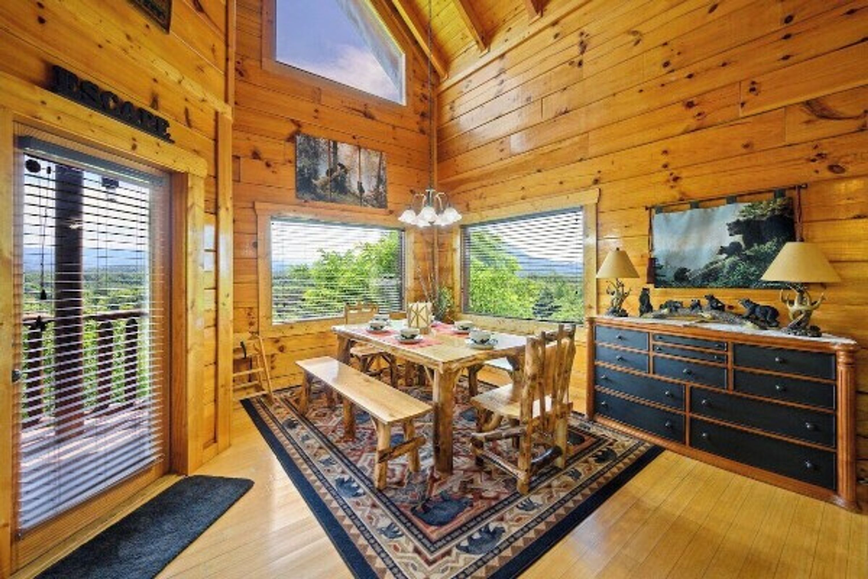 อพาร์ทเมนท์ | 3 ห้องนอน