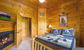 Apartment | 3 bedrooms - Smoky Mountain Bliss by Beyond Expectations (Sevierville)