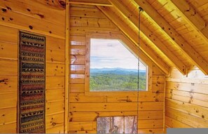 Apartment | 3 bedrooms - Smoky Mountain Bliss by Beyond Expectations (Sevierville)