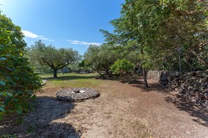 Property grounds - Villa Francesco with Sea View (Orosei)