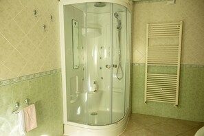 Condo, Balcony | Bathroom - House Gennauara (Lanusei)