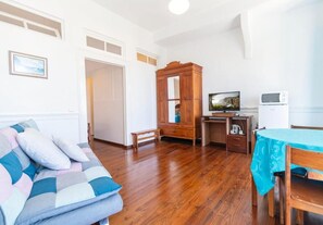 Living area - VCGuesthouse Grace's Room (Funchal)