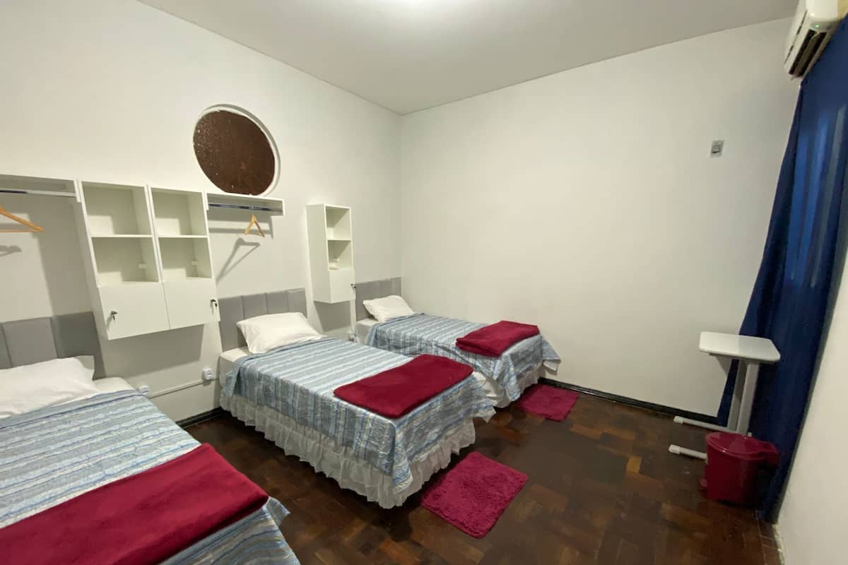 Basic Shared Dormitory | Blackout drapes, iron/ironing board, free WiFi