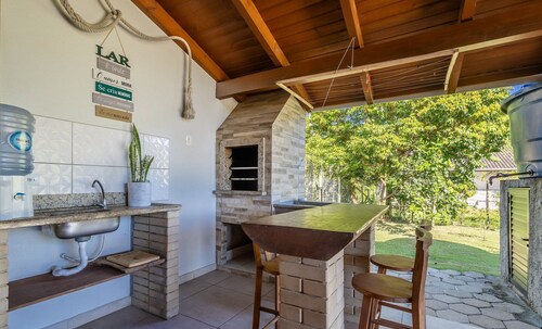 House w/ BBQ Grill 700m From the Beach Jse0382