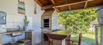 House w/ BBQ Grill 700m From the Beach Jse0382