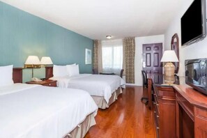 1 bedroom, iron/ironing board, WiFi, bed sheets - Super Bowl Stay at Days Inn Sunnyvale, short 4 miles to Levis Stadium (Sunnyvale)