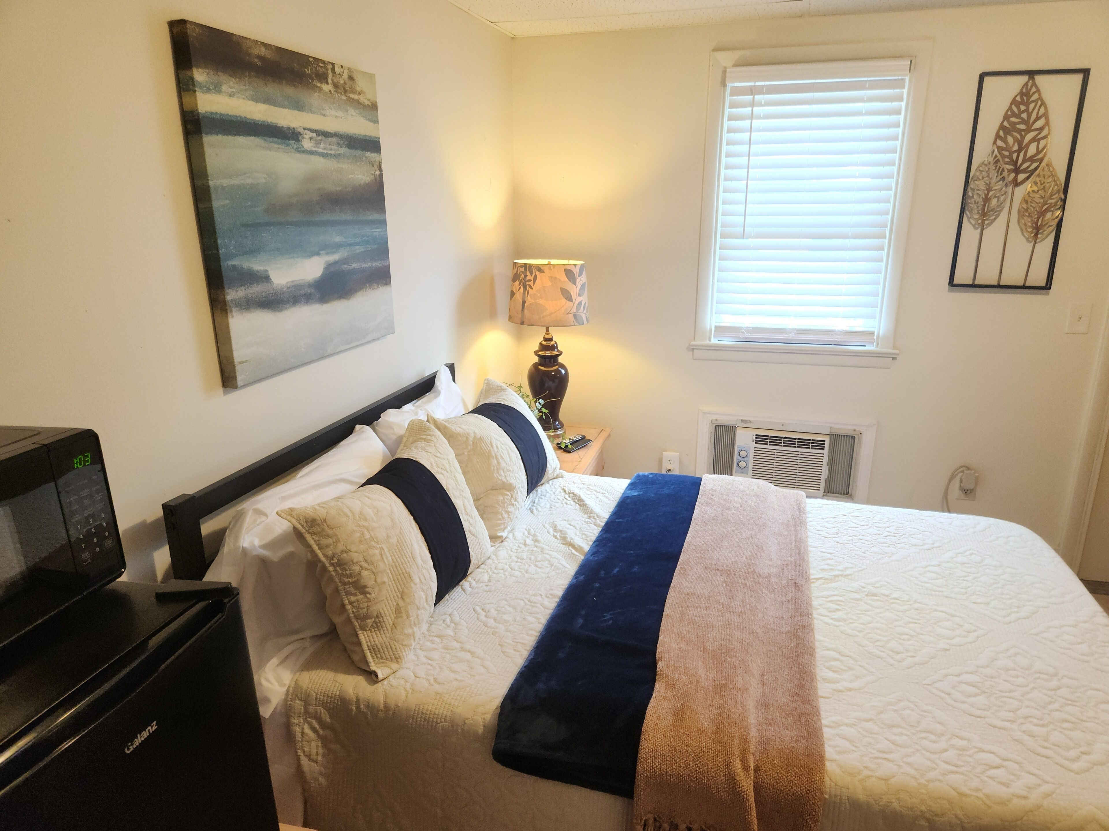 Standard Room | Free WiFi