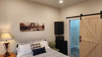 Kamar Premium | Seprai premium, Wi-Fi gratis, dan seprai linen