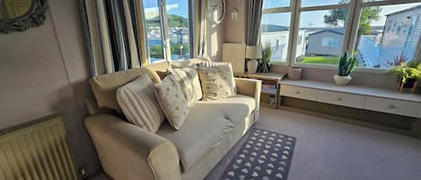 Cottage | Living area