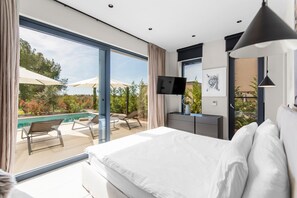 4 bedrooms, WiFi, bed sheets - Luxury Villa with pool and jacuzzi near Poreč (Vabriga)