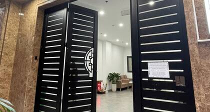 Alley Home & Apartment