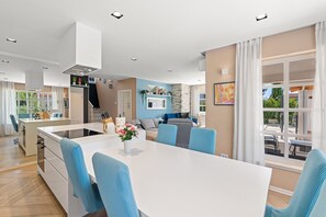 Dining - Villa Oskoli beautiful holiday home with private pool for up to 8 guests (Lasici)