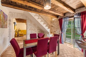 Interior - Bautifull Villa Zvonar for up to 8 guests with private pool and jacuzzi in the peaceful village of Rakotule. (Rakotule)