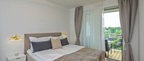 Bügeleisen/Bügelbrett, WLAN, Bettwäsche