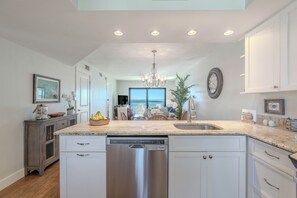 Interior - ☀️Beachfront | Incredible Views | Carlos Pointe #532☀️ (Fort Myers Beach)