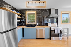 Microwave, oven, stovetop, dishwasher
