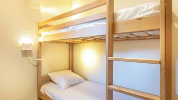 Appartement, 3 slaapkamers | Gratis babybedden, beddengoed