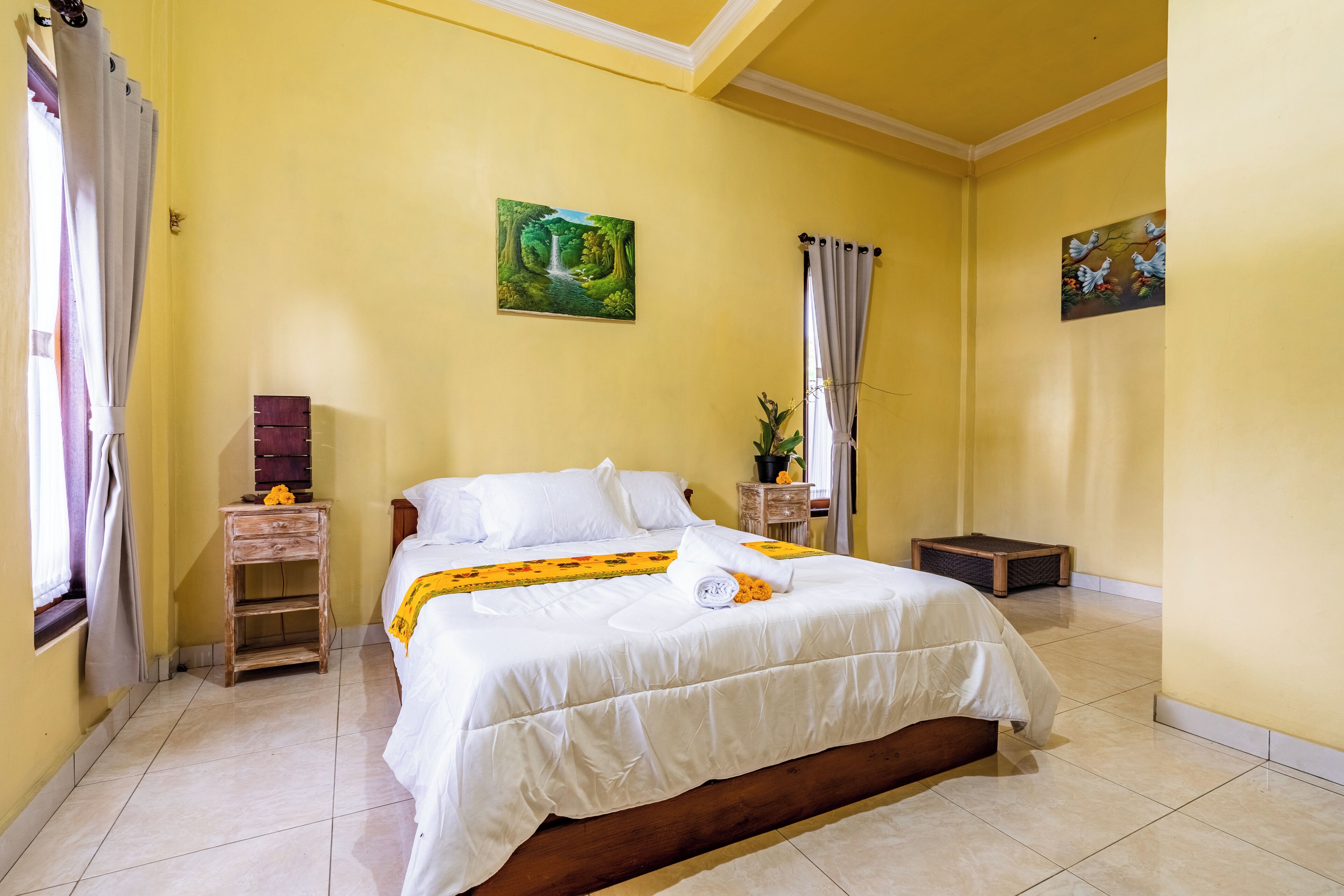 Standard Double Room, Garden View | Desk, laptop workspace, iron/ironing board, free WiFi