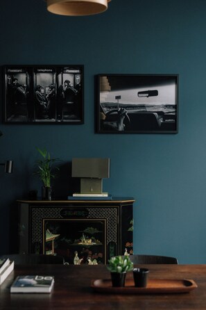 Apartamento superior, 3 habitaciones | Zona de estar