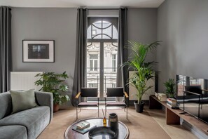 Superior Apartment | Living area - A Place - Schuttershofstraat 5 (Antwerpen)